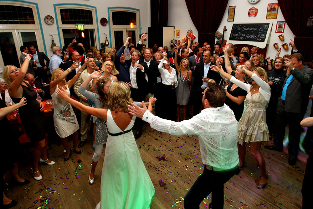 Met muziek inspelen op publiek.